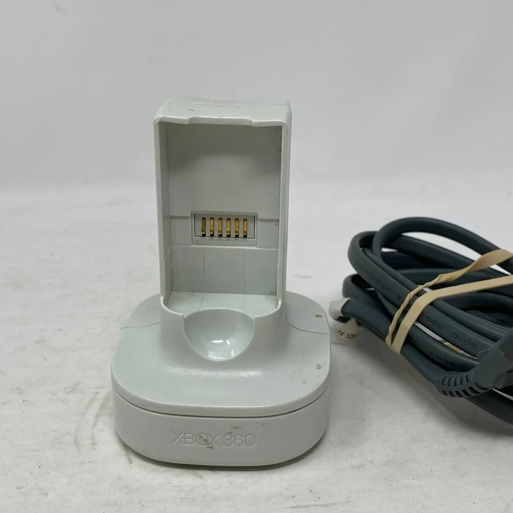 Microsoft Xbox‎ 360 Quick Charge Kit White Battery Charger Dock with AC Cord